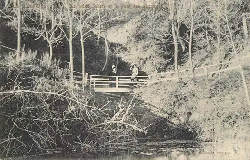 LA LOUVESC - Le pont des soupirs ou la petite Suisse dames