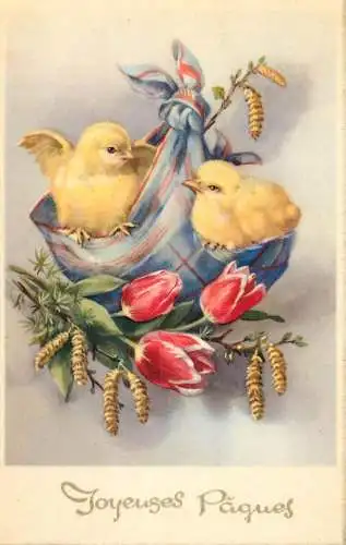 Holiday postcard Easter chicks tulip