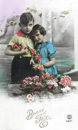 Children postcard elegant children flower bouquet Bonne Fetes