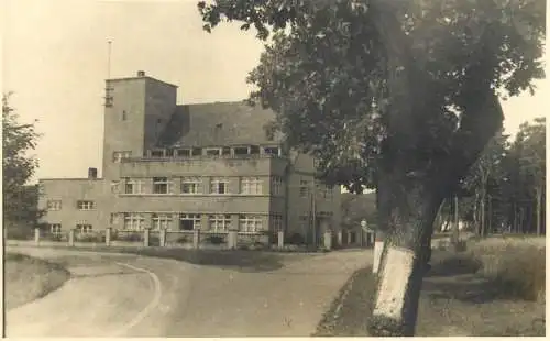 Real photo place to identify schoolhouse