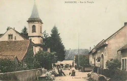 Mandeure (Doubs) cpa rue du Temple