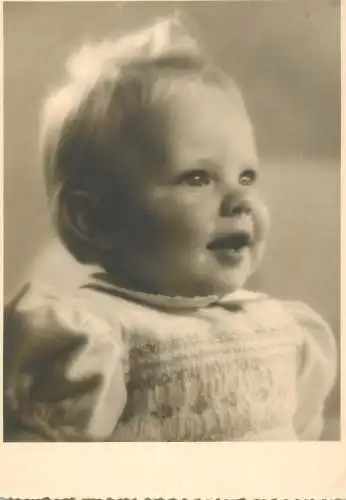 Children postcard baby bebe girl L. Mollet