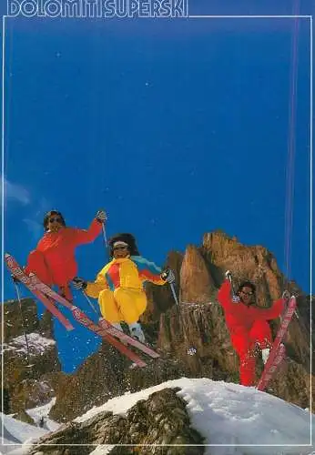 Italy Dolomiti Alto-Adige Sudtirol Cortina d'Ampezzo superski types and scenes