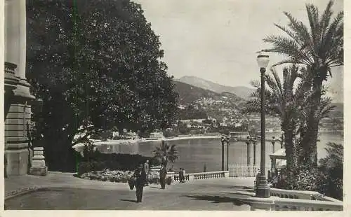 Monaco Les Terrasses vue sur la Plage