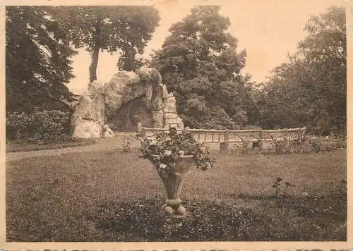 Renaix - Ronse instituut St-Leonard grotte et le park