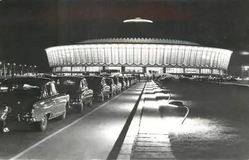 Romania Bucuresti Expozitia economiei nationale - Al 4-lea pavilion de mostre vedere de noapte