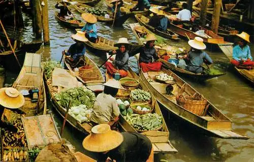 Thailand Rajburi Province Floating Markets at Damnonsaduok