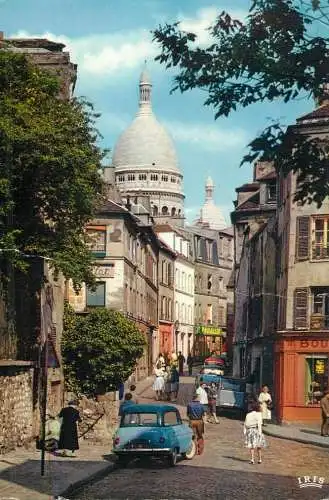 France Paris Rue Norvins et Basilique du Sacre Coeur de Montmartre
