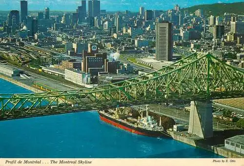 Canada Montreal skyline