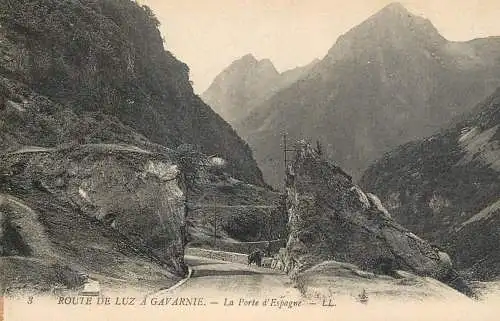 Postcard France Luz a Gavarnie la porte d'Espagne