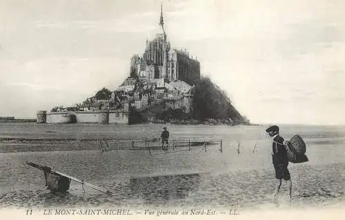 Postcard France le Mont Saint Michel