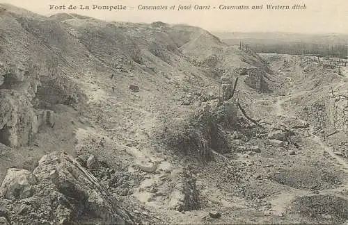 Postcard France Fort e la Pompelle casemates et fosse Ouest