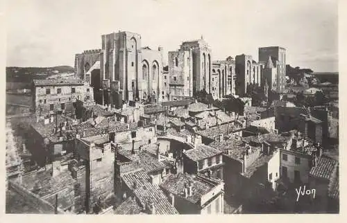 Postcard France Avignon les palais des papes