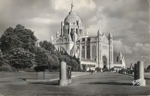 Postcard France Lisieux basilique