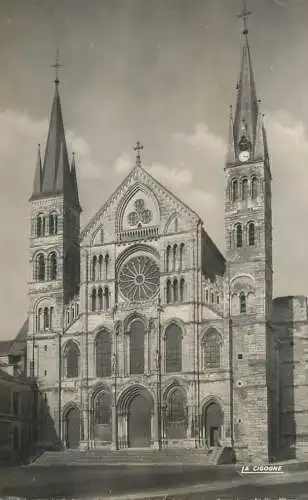 Postcard France Reims eglise Saint Remy