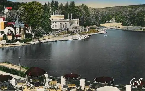 Postcard France Bagnoles de l'Orne casino