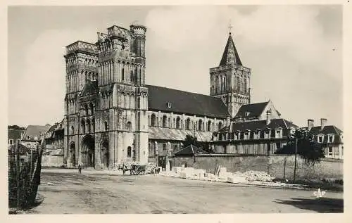 Postcard France Caen abbaye aux dames