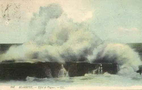 Postcard France Biarritz effet de vagues