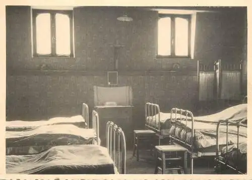 Louvain maisons de vacances pour la Jeunesse Marche les Dame "Nos Loisirs" dortoir