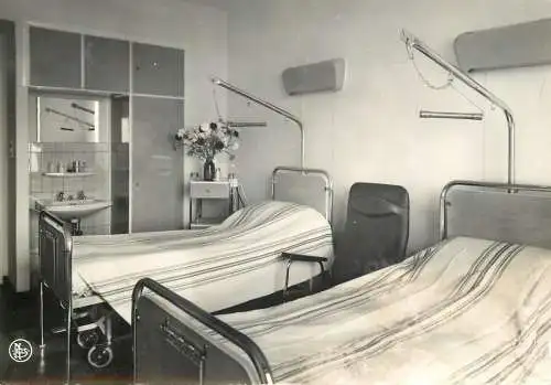 Charleroi clinique Notre-Dame chambre a 2 lits hospital sick room