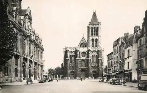 Postcard France St. Denis hotel de ville