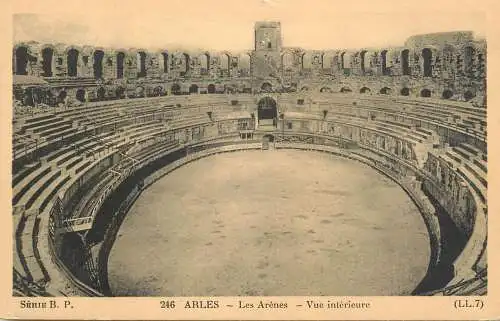 Postcard France Arles les arenes