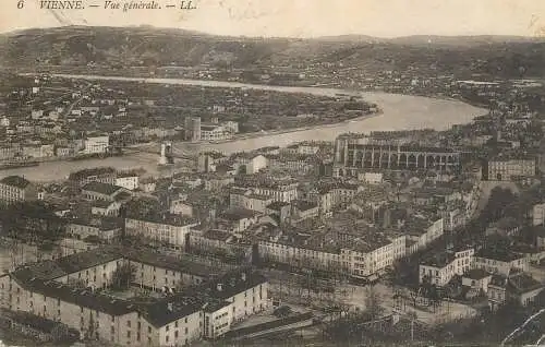 Postcard France Vienne panorama