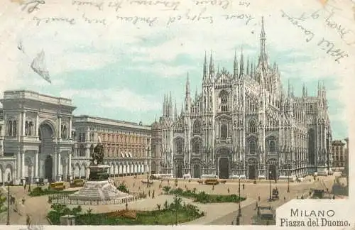 Italy Milano Piazza del Duomo