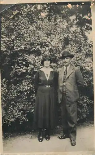 Couple souvenir vintage photo postcard