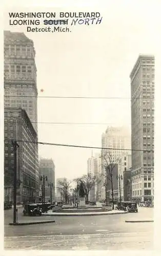 USA Detroit MI Washington blvd looking north