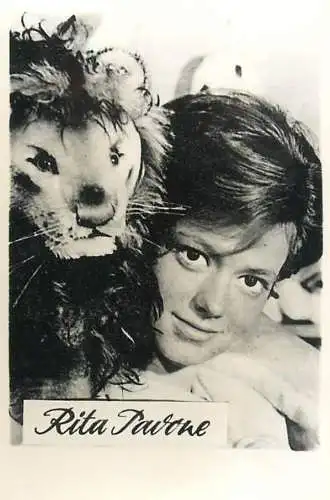 Actors souvenir photo Rita Pavone