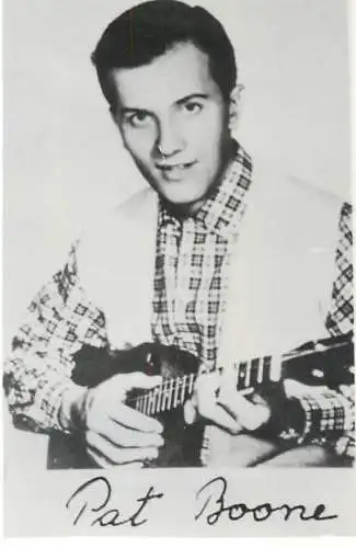 Actors souvenir photo Pat Boone