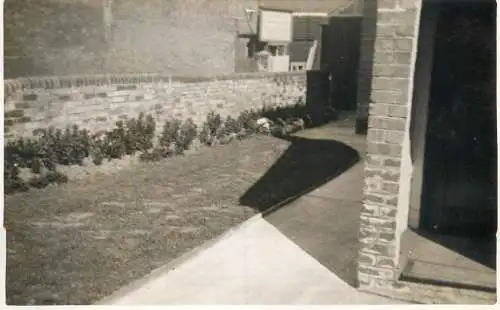 Real photo postcard place to identify interior courtyard