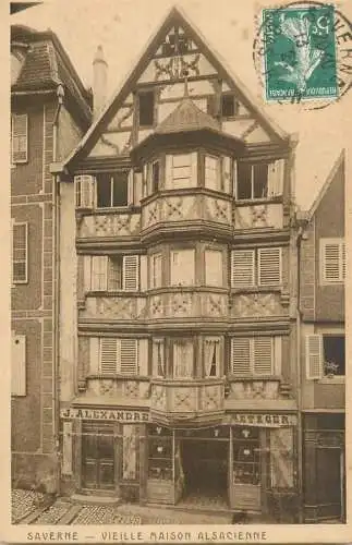 Postcard France Saverne vieille maison alsacienne