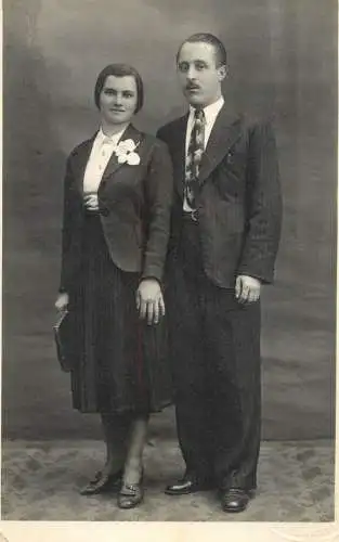 Romania foto studio Bucuresti souvenir photo