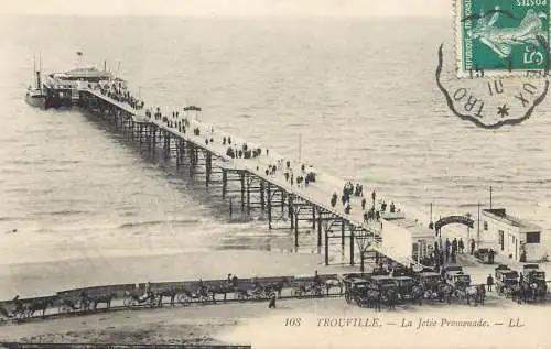 Postcard France Trouville-sur-Mer pier