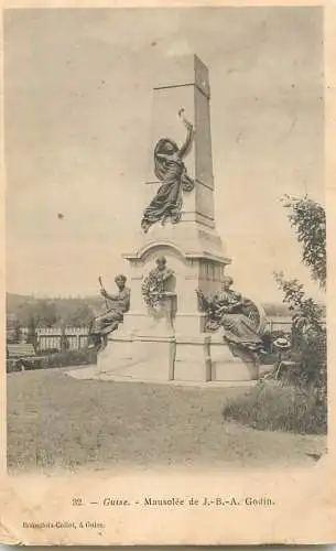 Postcard France Guisemausoleum Godin