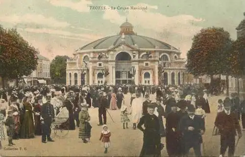 Postcard France Troyes le cirque municipal