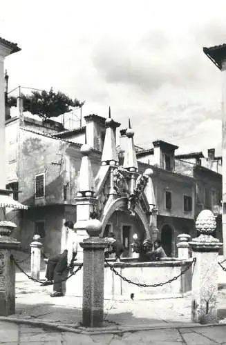 Postcard Croatia Koper monument