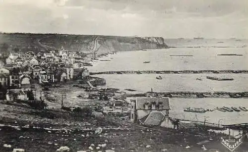 Postcard France Arromanches les Pains