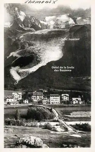 France Chamonix Mont-Blanc (Hte Savoie) Le village & Le Glacier des Bossons