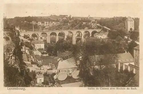 Postcard Luxembourg vallee de Clausen avec Rochets du Bock
