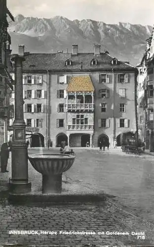 Postcard Austria Innsbruck Friedrichstrasse mit Goldenem Dachl