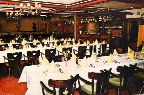 Postcard Netherlands Hotel Cafe Golden Lion Terheijden