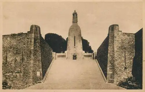 France Verdun Monument a la Victoire et aux soldats de Verdun