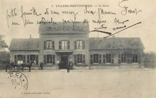 Postcard France Villers Bretonneux la gare
