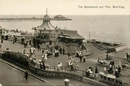 Worthing pier and bandstand