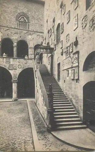Postcard Italy Florence Palazzo Pretorio la scala