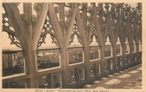 Postcard Italy Milano duomo falconatura del Coro