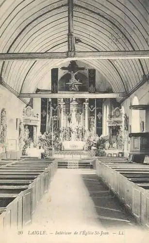 Laigle interieur de l`eglise Saint Jean